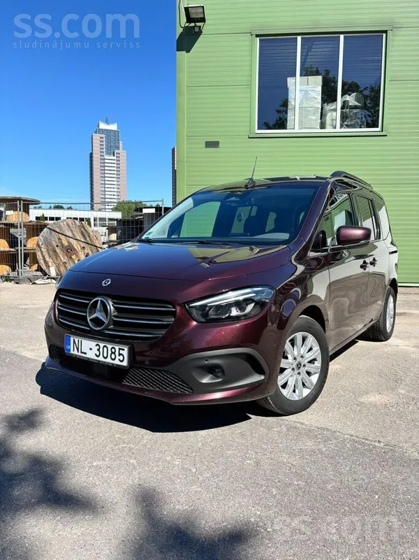 Mercedes Pārodu Mercedes Benz Citan T180.