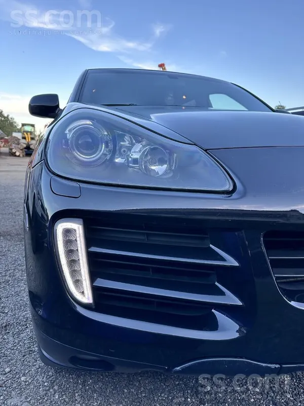 Porsche Номер не продаётся. 