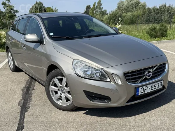 Volvo Pārdodu tikko no Francijas ievestu Volvo V60 2012 