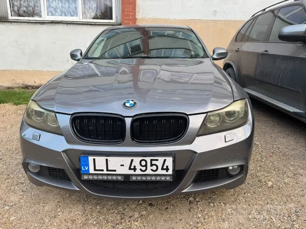 BMW Pārdotu BMW 320D ar čipu .auto diezgan labi skrien