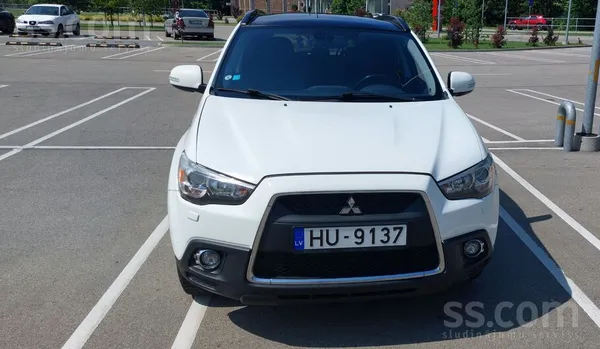 Mitsubishi Pārdodu ērtu un ekonomisku autiņu, kas der gan pil