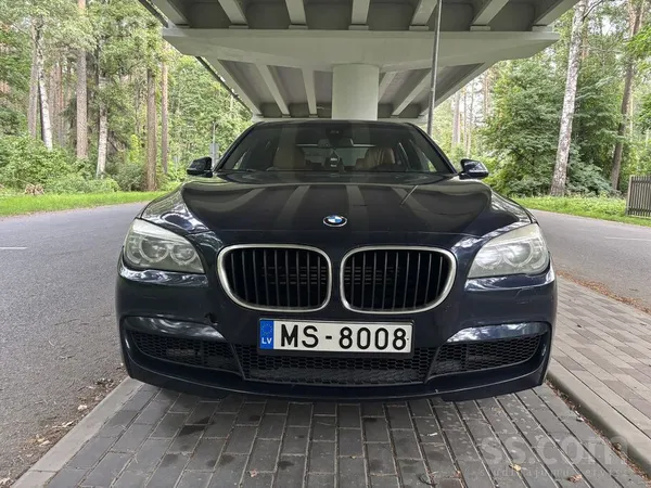 Pardodu bmw750 xdrive, facelift, M pack, 330kw. Auto loti laba stavokli ar b