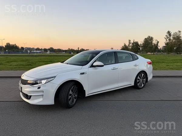 KIA Kia Optima laba stavoklī auto kopts un savlaicīgi