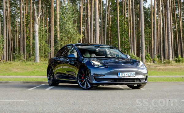 Tesla Model 3 Performance Awd Elektro auto. Jauda 219kw. 
Tehniskā apskate derīga l