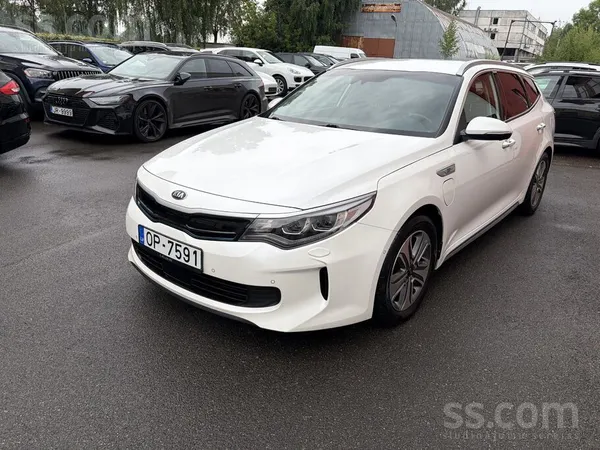 KIA Kia Optima Sport Wagon Plug-in Hybrid Automatic, 2
