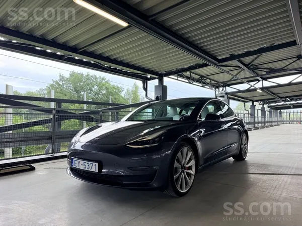 Tesla Tesla Model 3 Performance Awd 09/2019 Midnight Sil