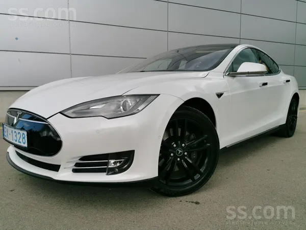 Tesla Tesla S85 Kwh. Free Tesla Supercharger/bezmaksa s 
