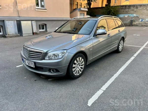 Mercedes C220 - 1
