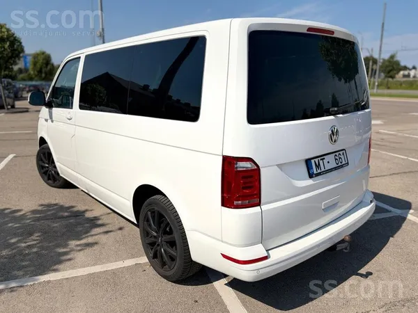 Volkswagen Pārdodu Volkswagen Multivan 2.0Tdi (204zs) T6 ar p