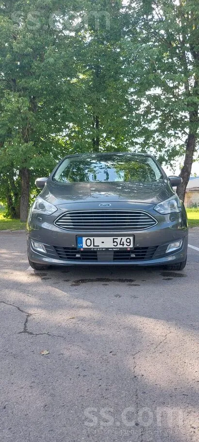 Ford Uz tirdziņu iet no Vācijas ievests C-Max 2016g. Lv
