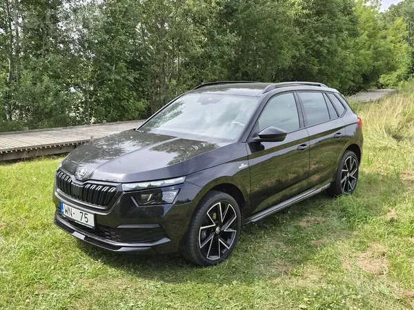 Skoda Pārdodu ekonomisku un dinamisku pilsētas krosoveru