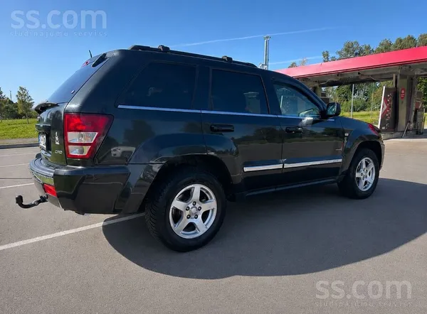 Jeep Ātras realizācijas cena, jo iegādāts jauns auto.