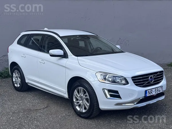 Volvo Mazs nobraukums. D4. Ļoti kopts auto. Dzinējs, kār