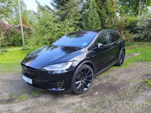 Tesla Model X 100D 2018
Диски-R22 386kw/525hp
Новая батарея
В хорошем состоянии
Проверка в любом сервисе ...