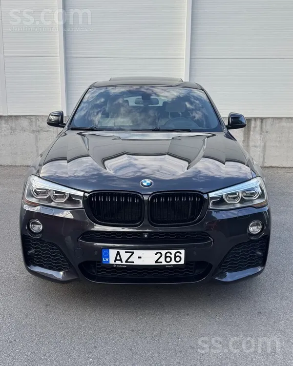 BMW Pārdod BMW X4 X-Drive ar 2.0 benzīna dzinēju 180 k