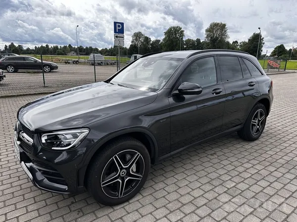 Mercedes Auto ar garantiju. Plug-in hibrīds. Tikko ievests 