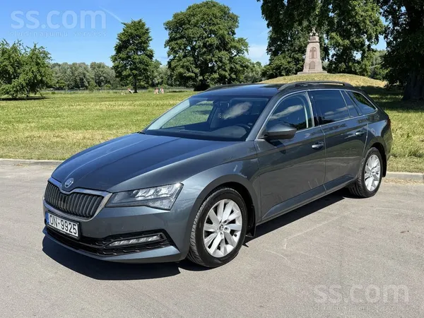 Skoda Auto teicamā stāvoklī. Viens īpašnieks, visa vēstu