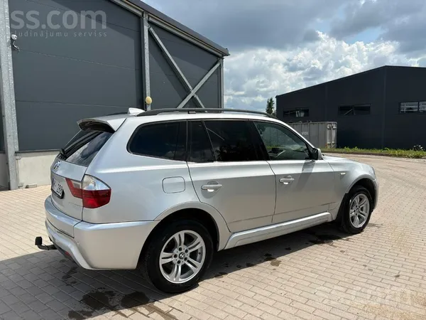 BMW BMW X3.Labā tehniskā un vizuālā stavoklī.