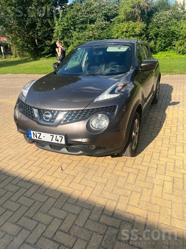 Auto ideālā tehniskā stāvoklī, nesen nomainīti bremžu diski un kluči. Regulā