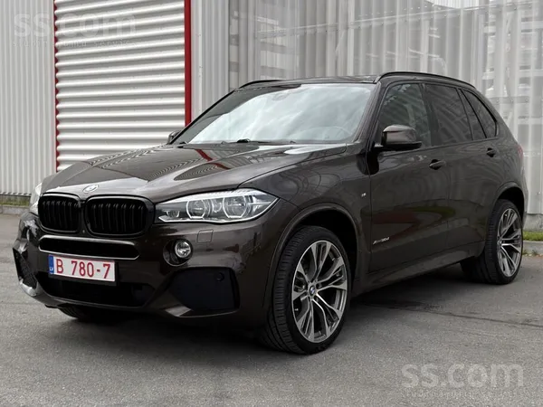 BMW X5 xDrive F15 Mpack

Mēs izskatām arī maiņas variantus ar piemaksu no ab