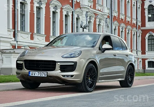 Porsche Tikko veikta jauna tehniskā pārbaude. 