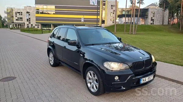 BMW BMW X5 M paka. 