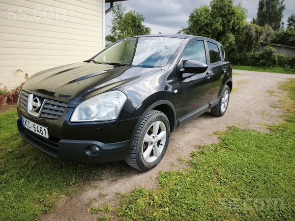 Nissan Pārdodu darba kārtībā esošu Nissan Qashqai ar pano