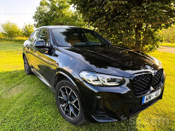 Tiek tirgots 2025. gada BMW X4 Xdrive20D perfektā stāvoklī, bez defektiem. P