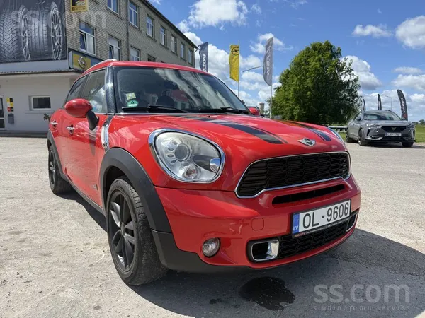 Mini 2010. gada Mini Countryman S ar pilnpiedziņu (4x4)