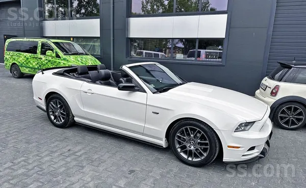 Ford Ford Mustang 2013 3, 7l V6 Kabriolets ievests no U
