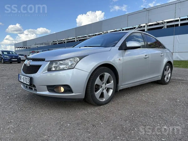 Cevrolet Cruze 2.0Cdti 110 KW Pirmā reģistrācija 19.01.2011., 5 ātrumu manuā