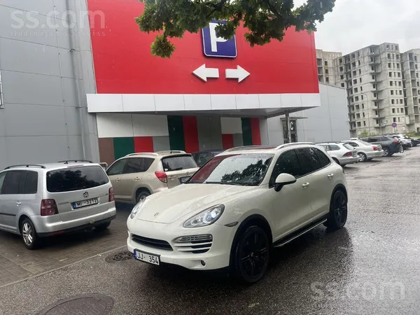 Porsche Pārdodu Porsche Cayenne 3.0 Diesel, 2011. gada izl