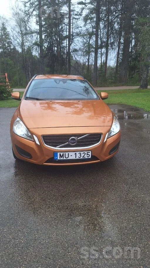 Volvo Volvo на продажу. 1.6 дизель, eco drive. 2011год, 