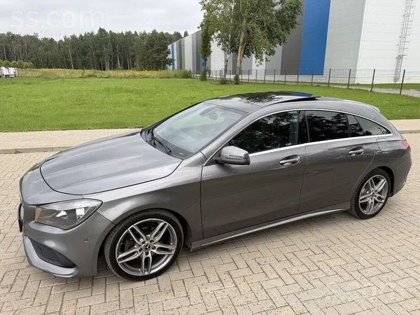 Mercedes Tikko no Vācijas 2017. Gada Mercedes Cla200 Shooti
