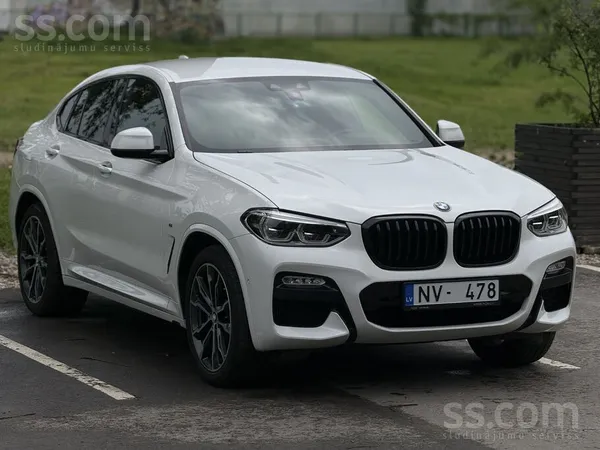 BMW Bagātīga un reta komplektācija.