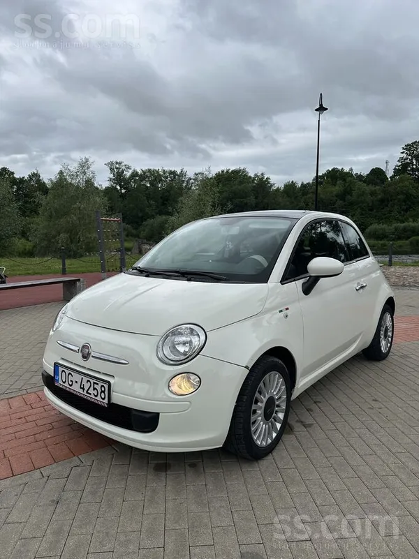 Fiat Pārdodu ekonomisku, uzticamu un vizuāli pievilcīgu