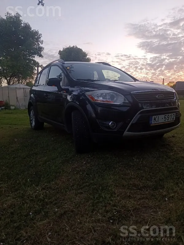 Ford Pārdod: Ford Kuga (2011) – Ekonomisks un dinamisks