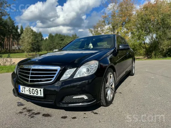Mercedes Продаю Mercedes-Benz E350 Cdi с маленьким пробегом