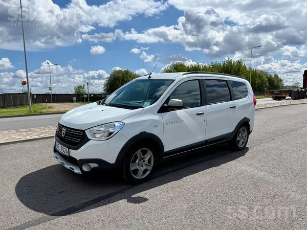 Dacia Pārdod svaigu 2021.gada Lodgy Stepway ar mazu, god