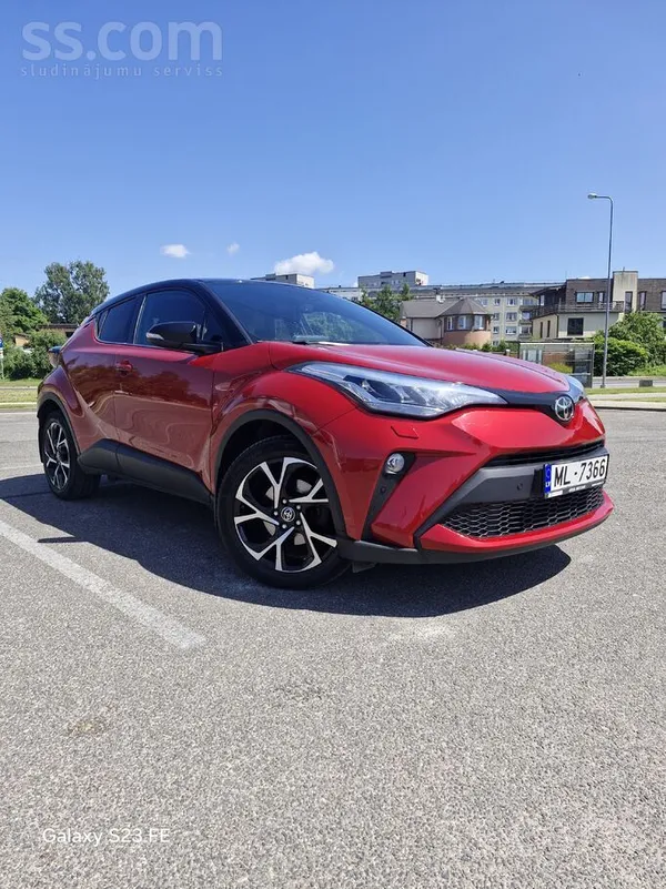Toyota Pārdodu savu automašīnu. Iegādājos to jaunu Latvij