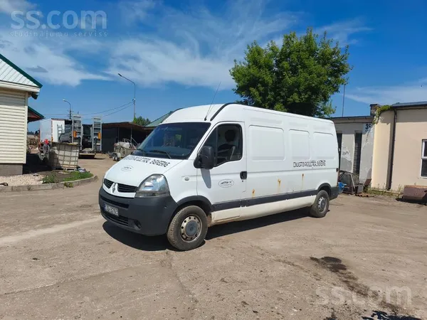 Renault Pārdodu Renault Master 2.5 dCi 74 kW ar garo bāzi.