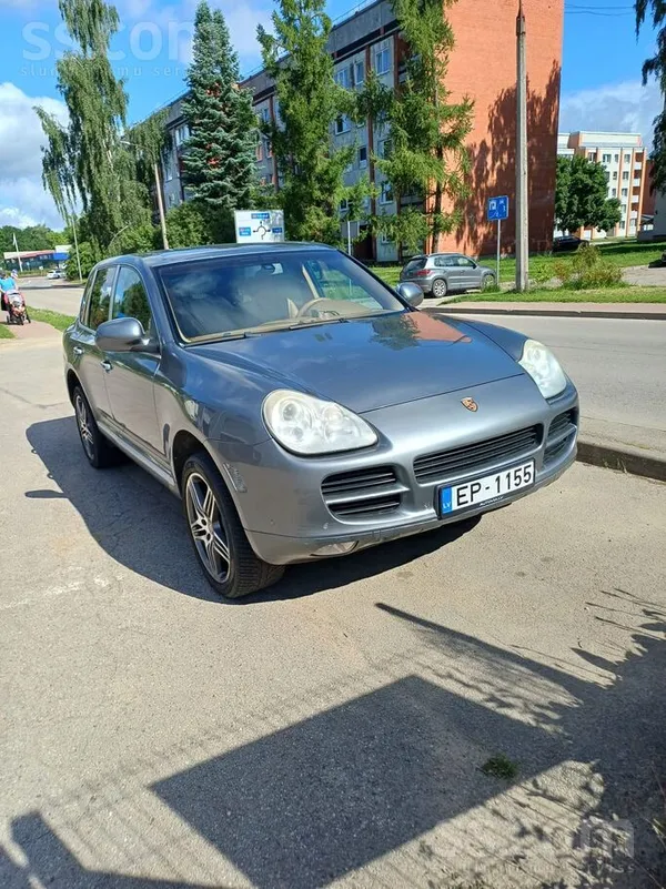 Porsche Tirgojas Porsche cayenne