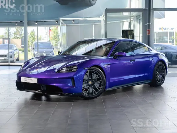 Porsche Porsche Taycan Gts 515kW / 700hp 
