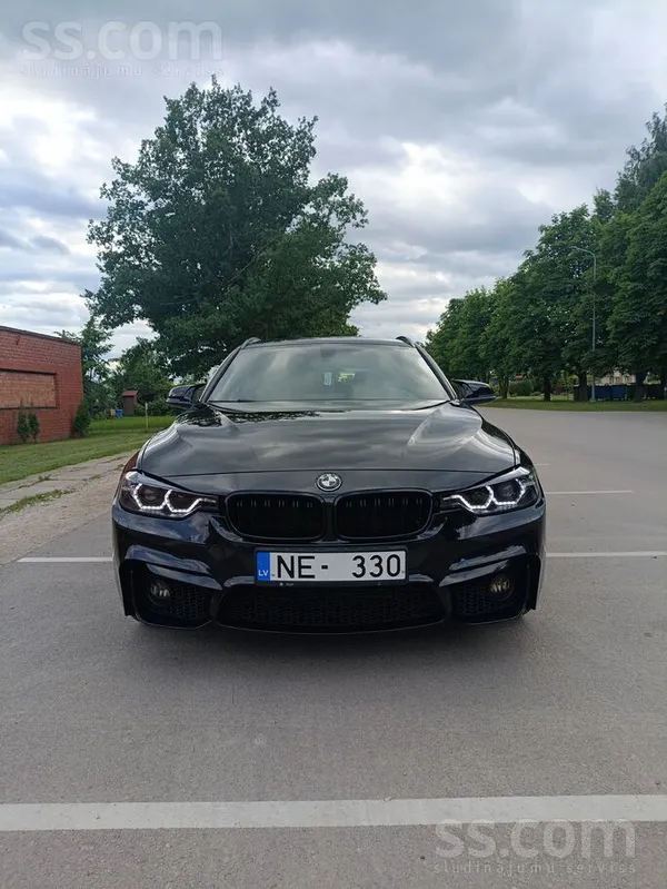 BMW Pārdodu BMW 318D F31 2013g