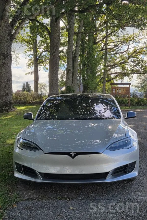 Uzņēmums pārdod Facelift Model S 75D 4x4, koptā, labā stāvoklī , LV, 5 gadi. 
Cena ar Pvn. ...