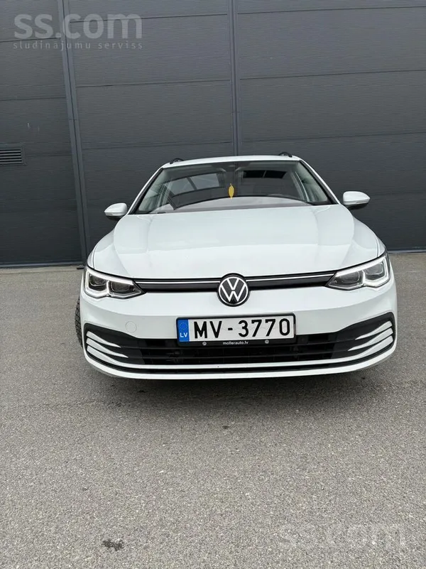 Pārdod Volkswagen Golf 8, 2021.gads.
Moderns, ekonomisks un ļoti labs ikdi