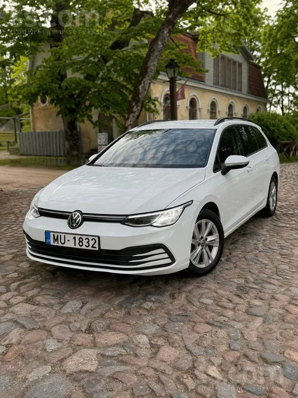 Volkswagen Pārdod Volkswagen Golf 8 Variant (universālis)