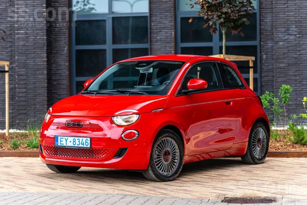 Fiat Ekii Fiat 500e Red 42 kWh Soh 95% Navi Carplay, An