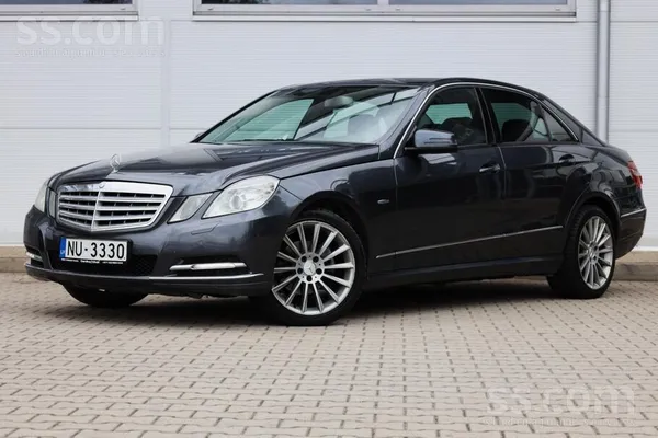 Mercedes 2.0d, 100kw, automāts, sedans 