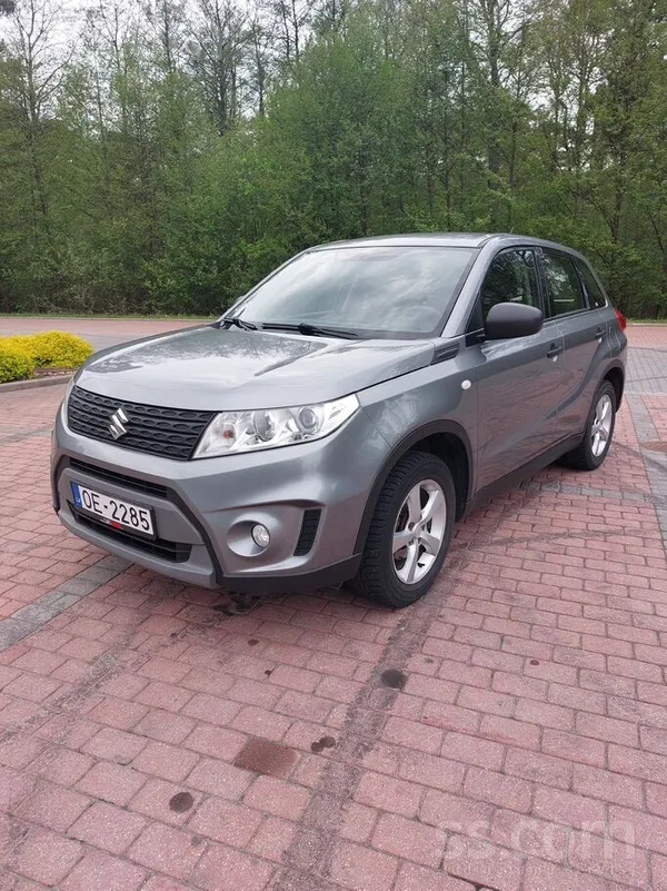 Suzuki Pārdodu Suzuki Vitara 4×4, auto labā tehniskā un v
